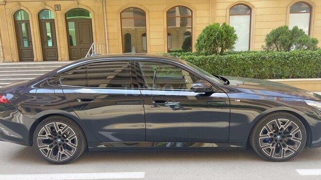 BMW 530e 2024, 26,000 km - 2.0 l - Bakı