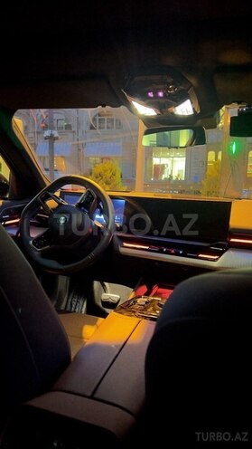 BMW 530e 2024, 26,000 km - 2.0 l - Bakı