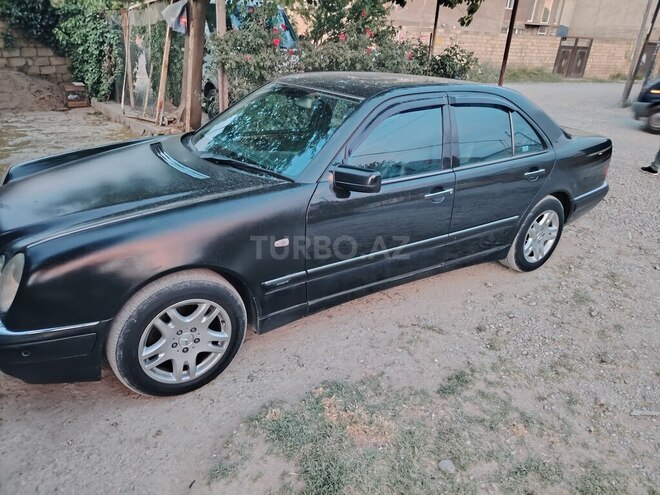 Mercedes E 300 1999, 566,000 km - 3.0 l - Bakı
