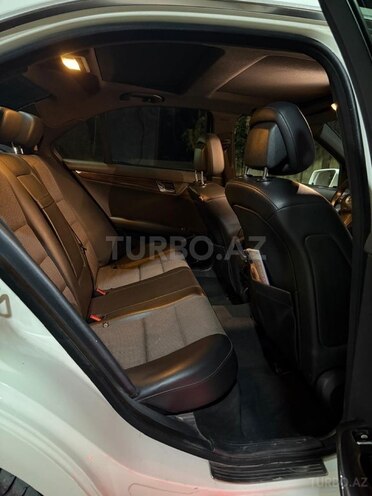 Mercedes C 180 2009, 345,000 km - 1.8 l - Bakı