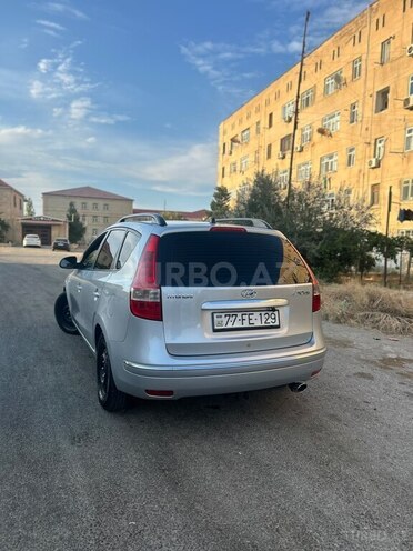 Hyundai i30 2009, 186,000 km - 1.4 л - Bakı