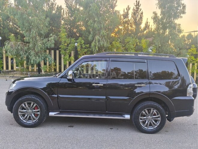 Mitsubishi Pajero 2014, 221,000 km - 3.8 l - Bakı