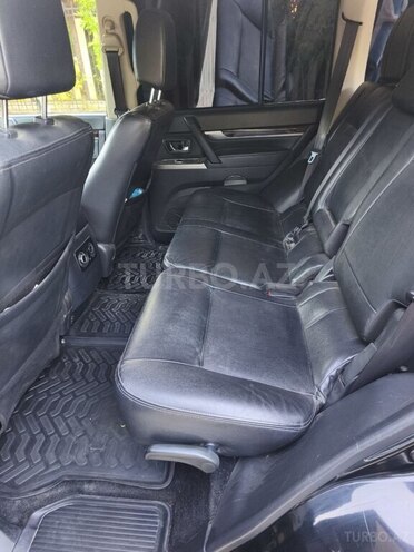 Mitsubishi Pajero 2014, 221,000 km - 3.8 l - Bakı