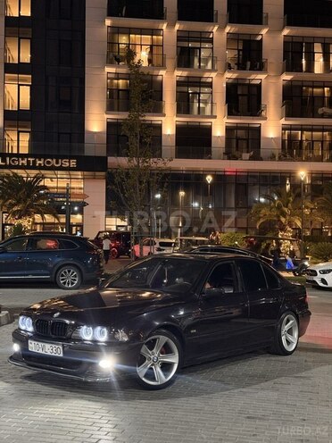BMW 528 1999, 280,000 km - 2.8 l - Sumqayıt