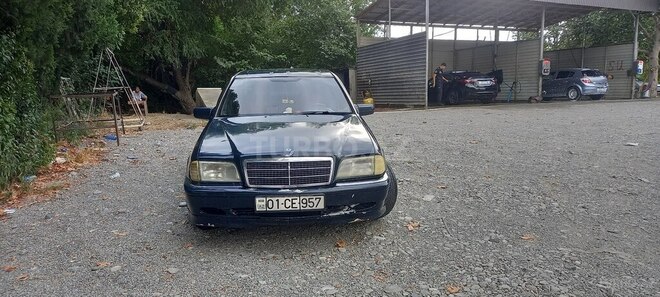 Mercedes C 220 1994, 251,480 km - 2.2 l - Tərtər