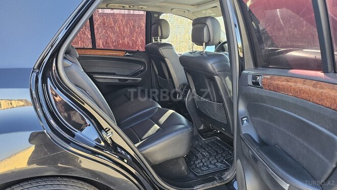 Mercedes ML 350 4MATIC 2009, 309,000 km - 3.5 л - Bakı