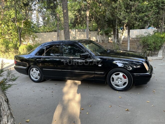 Mercedes E 240 1999, 437,500 km - 2.4 l - Sumqayıt