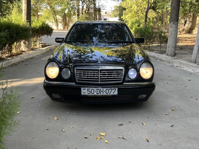 Mercedes E 240 1999, 437,500 km - 2.4 l - Sumqayıt