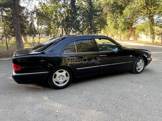 Mercedes E 240 1999, 437,500 km - 2.4 l - Sumqayıt