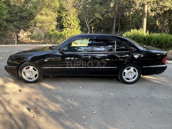 Mercedes E 240 1999, 437,500 km - 2.4 l - Sumqayıt