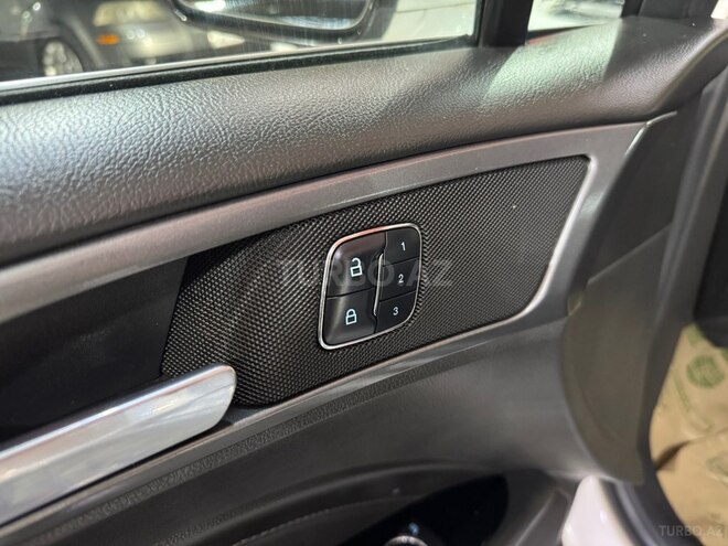 Ford Fusion (North America) 2014, 143,000 km - 2.0 l - Sumqayıt