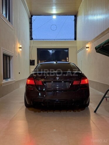 BMW 535 2014, 330,000 km - 3.0 l - Gəncə
