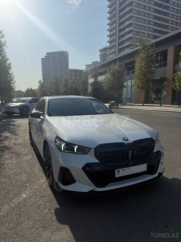 BMW 520 2023, 37,000 km - 2.0 l - Bakı