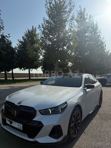 BMW 520 2023, 37,000 km - 2.0 l - Bakı
