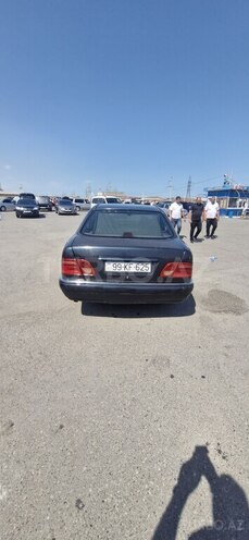 Mercedes E 200 1995, 380,000 km - 2.2 l - Bakı