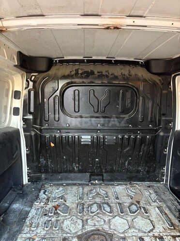 Fiat Doblo 2017, 265,079 km - 1.4 л - Quba