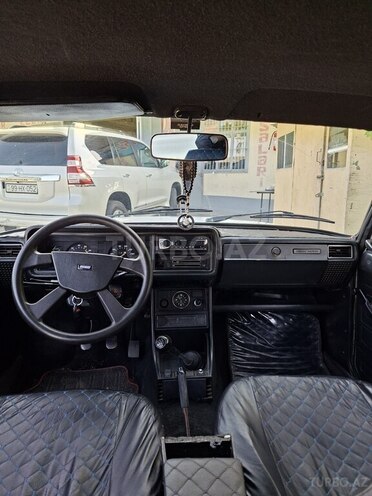 LADA (VAZ) 2107 2000, 150,000 km - 1.6 l - Salyan