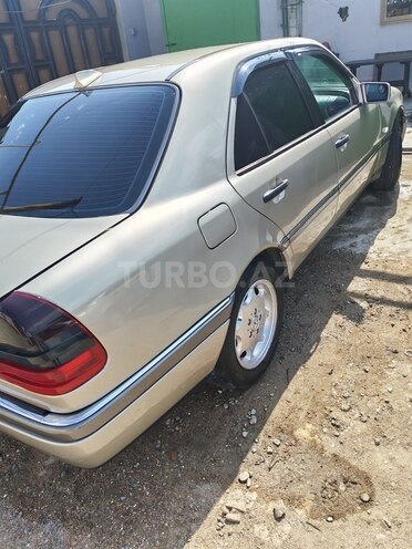 Mercedes C 180 1997, 280,000 km - 1.8 л - Bakı