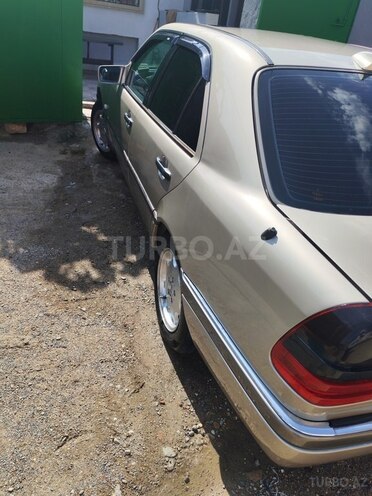 Mercedes C 180 1997, 280,000 km - 1.8 л - Bakı