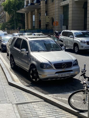 Mercedes ML 320 2001, 378,000 km - 3.2 л - Xırdalan