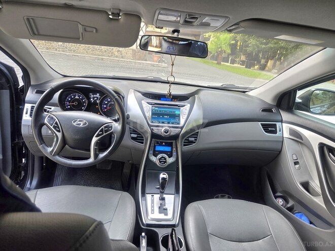 Hyundai Elantra 2013, 198,000 km - 1.8 l - Bakı