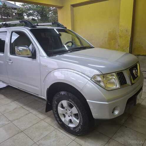 Nissan Navara 2011, 270,000 km - 2.5 l - Quba