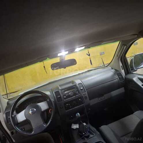 Nissan Navara 2011, 270,000 km - 2.5 l - Quba