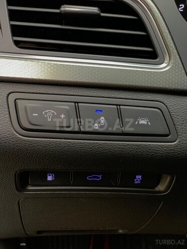 Hyundai Sonata 2015, 190,000 km - 2.0 l - Tovuz