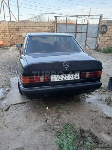 Mercedes 190 1991, 320,000 km - 2.0 l - Masallı