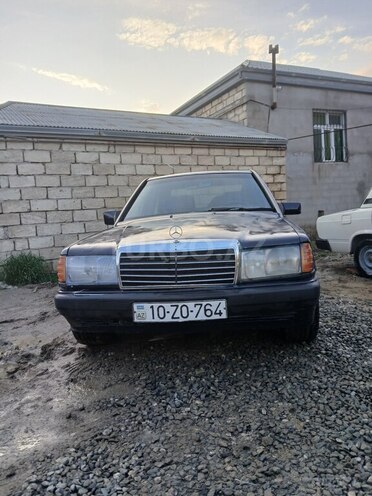 Mercedes 190 1991, 320,000 km - 2.0 l - Masallı