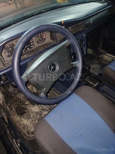 Mercedes 190 1991, 320,000 km - 2.0 l - Masallı
