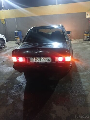 Mercedes 190 1991, 320,000 km - 2.0 l - Masallı