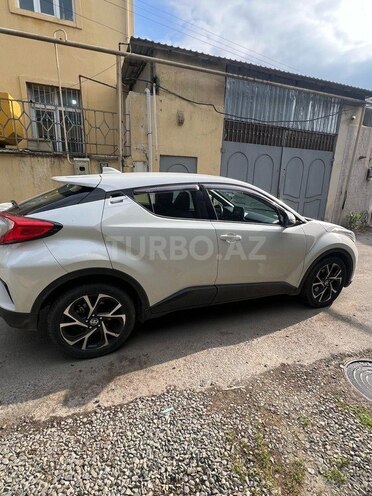 Toyota C-HR 2020, 101,000 km - 2.0 л - Bakı