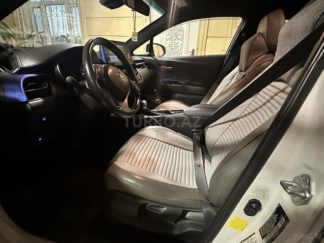 Toyota C-HR 2020, 101,000 km - 2.0 л - Bakı