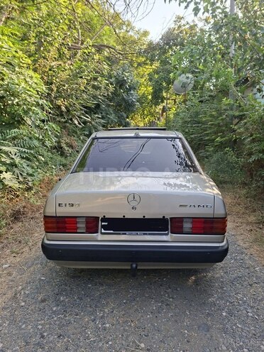 Mercedes 190 1992, 520,000 km - 1.8 l - Ağcabədi