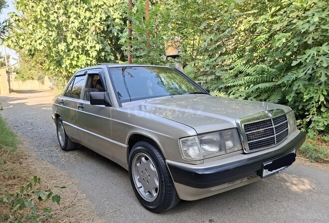 Mercedes 190 1992, 520,000 km - 1.8 l - Ağcabədi