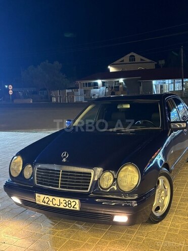 Mercedes E 240 1999, 560,000 km - 2.4 л - Lənkəran