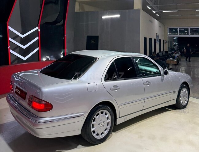 Mercedes E 240 1999, 333,222 km - 2.6 l - Sumqayıt