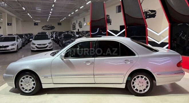 Mercedes E 240 1999, 333,222 km - 2.6 l - Sumqayıt