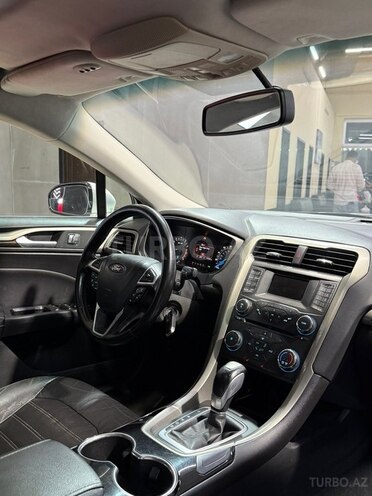 Ford Fusion (North America) 2015, 188,293 km - 1.5 l - Sumqayıt
