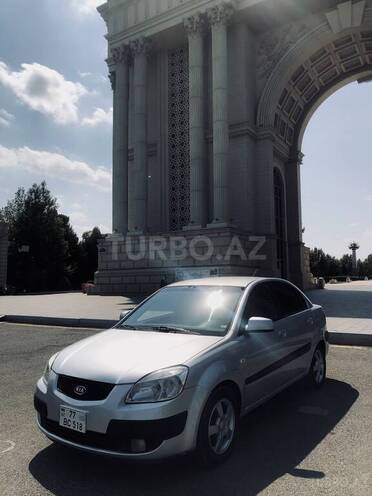Kia Rio 2005, 410,000 km - 1.5 l - Gəncə