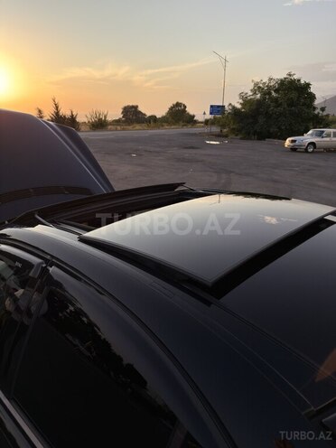 Mercedes E 320 2008, 350,000 km - 3.0 l - Qax