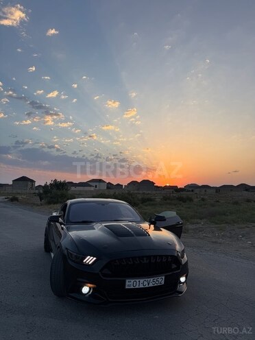 Ford Mustang 2015, 220,000 km - 2.3 l - Sumqayıt