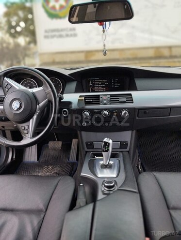 BMW 520 2009, 270,000 km - 2.0 l - Bakı