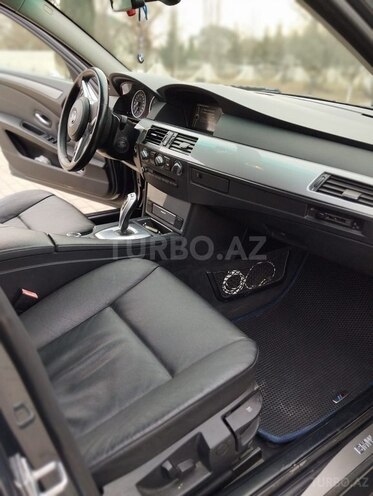 BMW 520 2009, 270,000 km - 2.0 l - Bakı