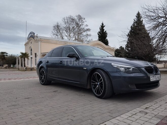 BMW 520 2009, 270,000 km - 2.0 l - Bakı