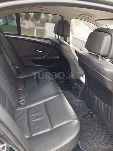 BMW 520 2009, 270,000 km - 2.0 l - Bakı