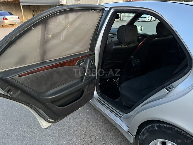 Mercedes E 220 1998, 535,477 km - 2.2 l - Bakı
