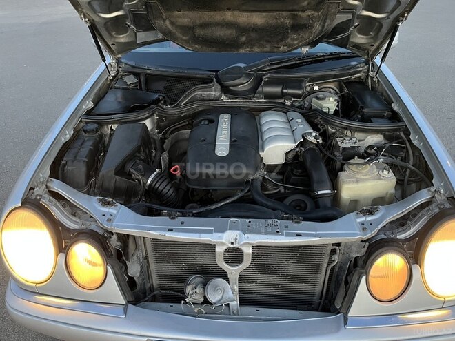 Mercedes E 220 1998, 535,477 km - 2.2 l - Bakı