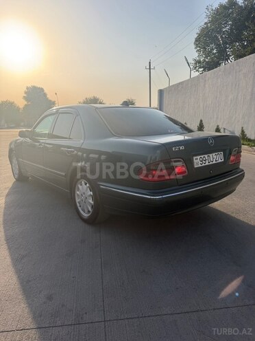Mercedes E 270 2000, 622,009 km - 2.7 л - Füzuli